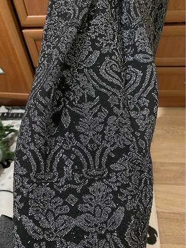 LC Waikiki Siyah desenli mini elbise