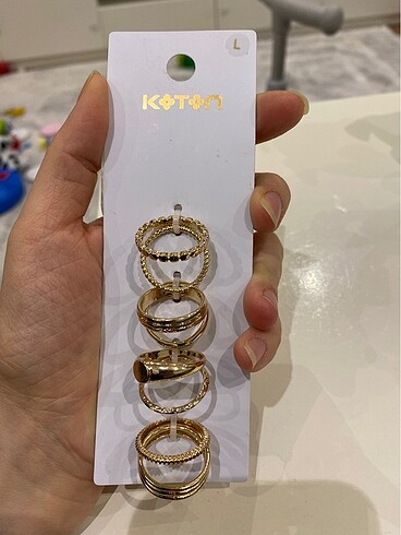 Koton çoklu 8?li yüzük seti