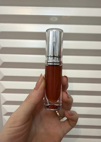 MAC Likit Ruj - Görsel 2