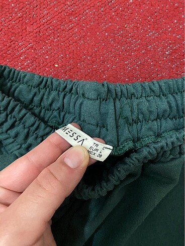 LC Waikiki Zümrüt yeşili şort