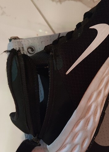 37 Beden Nike Orj.37,5 erkek çocuk spor ayakkabi