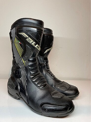 Agv kask falco motor botu adidas ayakkabı