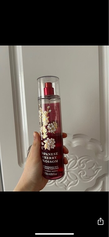 Bath & Body Works Vücut spreyi