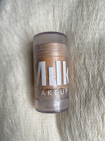 Milk makeup makyaj bazı