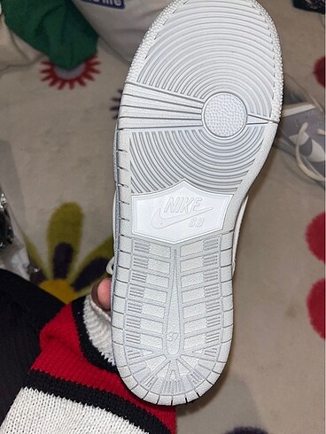 37 Beden Nike ayakkabı