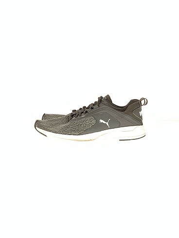 Puma Spor Ayakkabı %70 İndirimli.