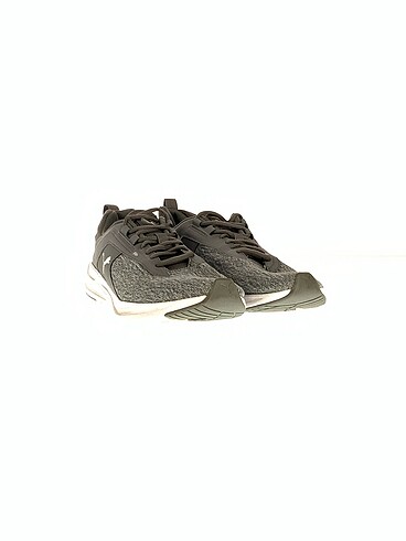 Puma Puma Spor Ayakkabı %70 İndirimli.