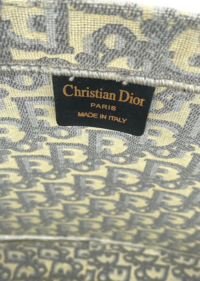 Dior Kol Çantası %70 İndirimli. - Görsel 3