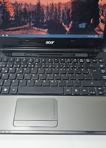 Acer Acer i5 4GB Ram 120GB SSD 500GB Harddisk
