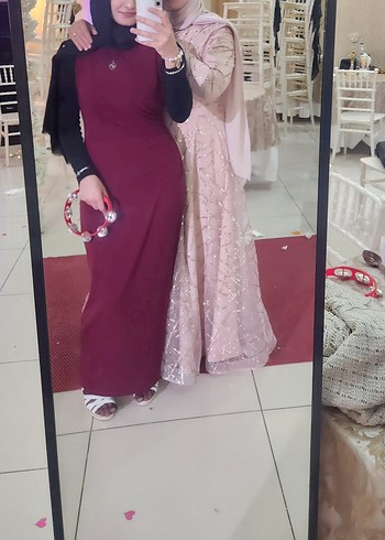 Diğer Bej Uzun Kollu Dantel İşlemeli Abiye Elbise.