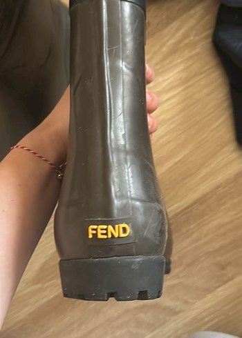 Fendi Yağmur Çizmesi Botu - Görsel 4