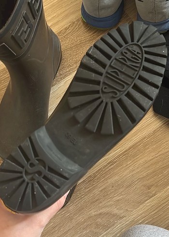 Fendi Yağmur Çizmesi Botu - Görsel 5