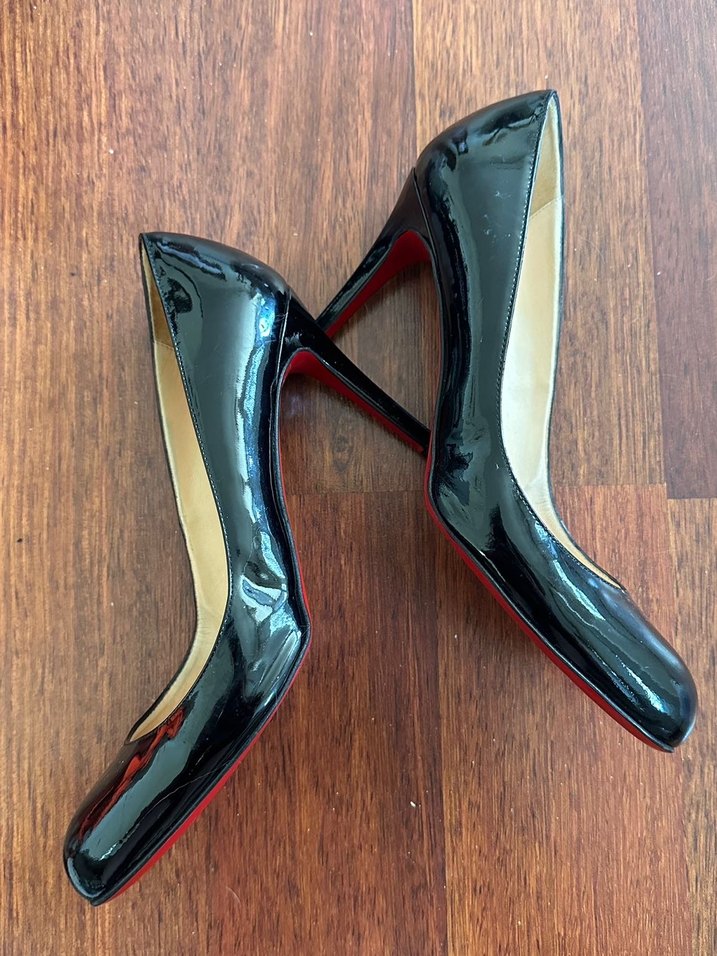 Christian Louboutin Rugan Siyah Stiletto - Görsel 4