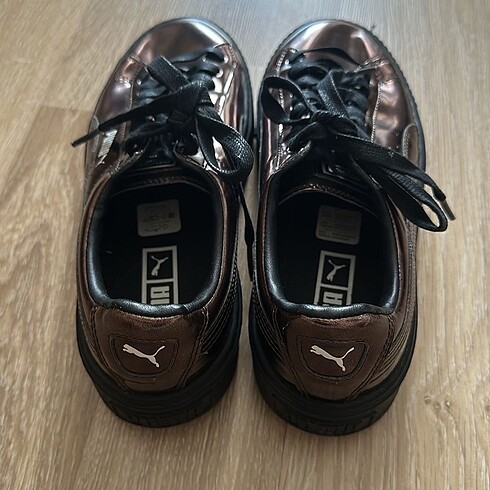 38 Beden kahverengi Renk Puma metalik sneaker
