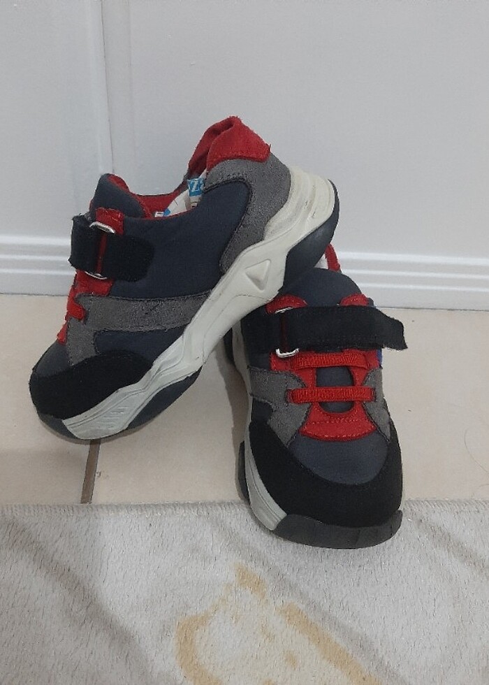 Cocuk spor ayakkabı  - Görsel 2