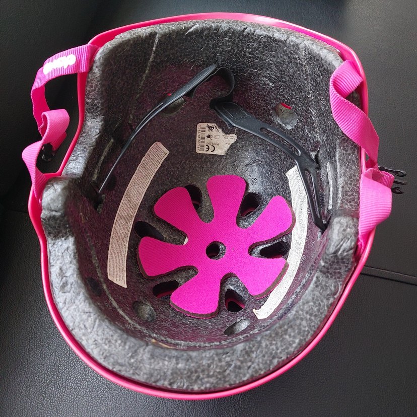 Pembe Renkli Punk Tarzı Motosiklet Kaskı - Görsel 3