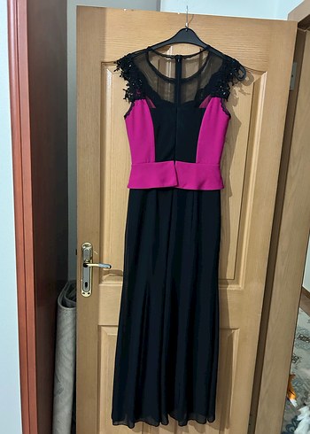 Dantel Detaylı Pembe Siyah Uzun Abiye Elbise - Görsel 2