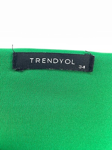 34 Beden yeşil Renk Trendyol & Milla Kısa Elbise %70 İndirimli.