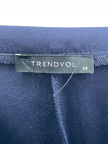 34 Beden lacivert Renk Trendyol & Milla Düz Kesim %70 İndirimli.