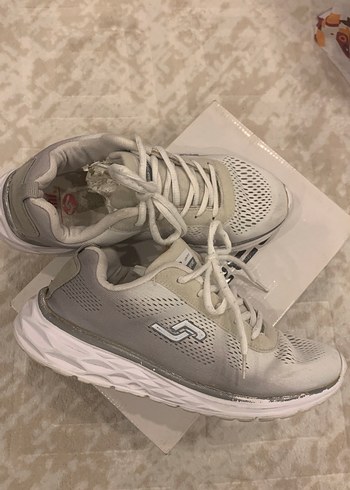 Jump Gri Beyaz Spor Ayakkabı - Görsel 3