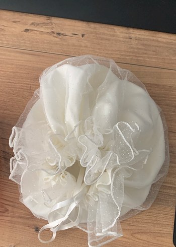 Beyaz Fırfırlı Parıltılı Gelin Çantası - Görsel 3