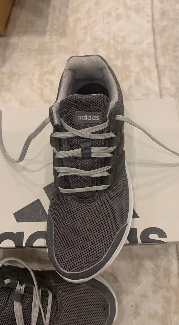 Gri Adidas Spor Ayakkabı - Görsel 3