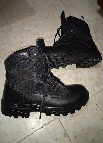 37 Beden Unisex bot