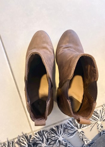 Kahverengi Süet Kadın Bot - Görsel 5