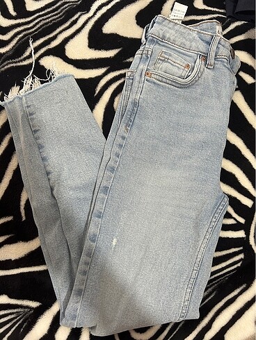 Stradivarius pantolon