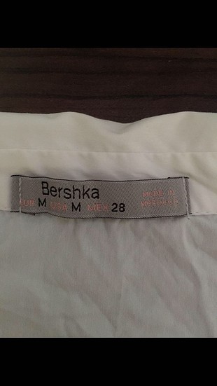 Bershka tshirt