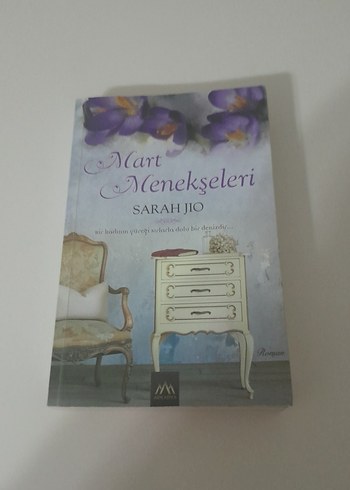 Mart Menekşeleri - Sarah Jio