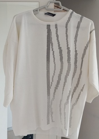 Gri Desenli Beyaz Kadın Kısa Örgü Kazak - Görsel 2