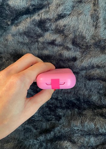 NYX Buttermelt soğuk Pembe Allık - Görsel 3