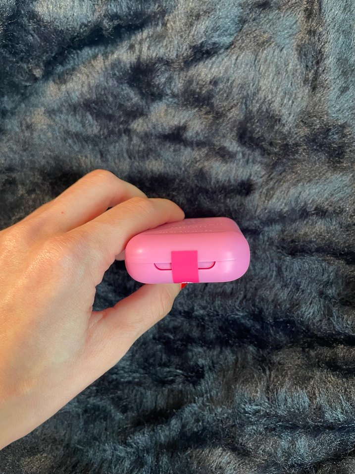 NYX Buttermelt soğuk Pembe Allık - Görsel 3