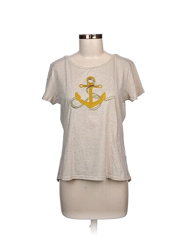 Mudo T-shirt %70 İndirimli.