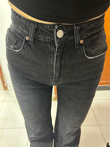 32 Beden siyah Renk Siyah Jean