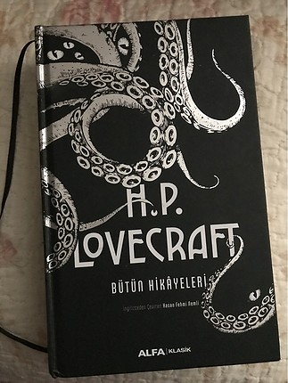 lovecraft tüm serinin birleşmiş kitabı