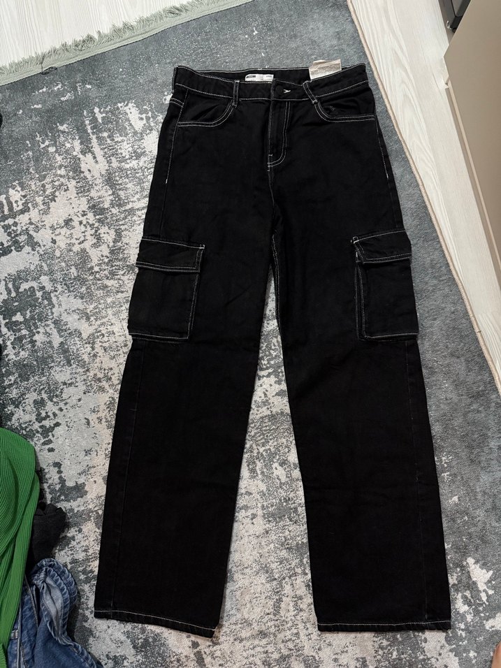 Siyah Rahat Kesim Kadın Jean - Görsel 2