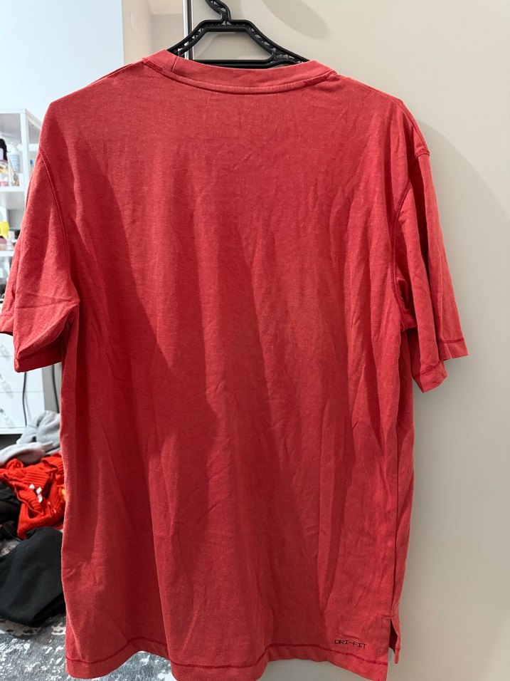 Kırmızı Erkek  Tişört - Görsel 4