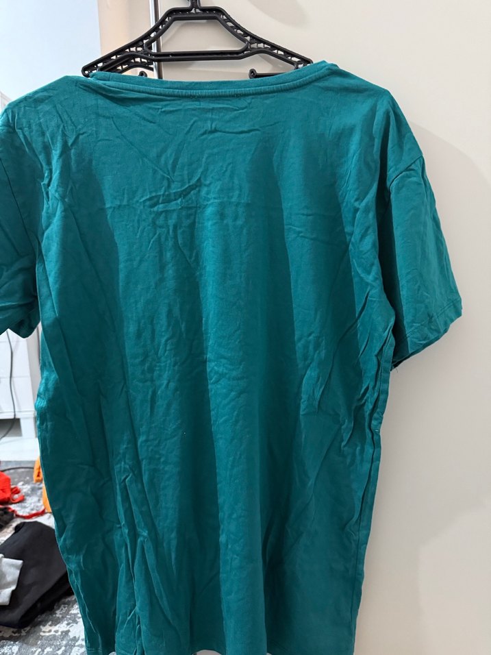 Yeşil Kadın Baskılı Kısa Kollu Tişört - Görsel 5