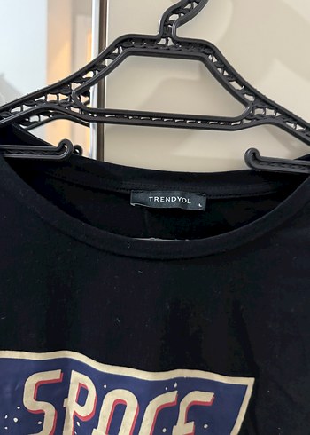 Rock Punk Siyah Baskılı Kadın Tişört - Görsel 3