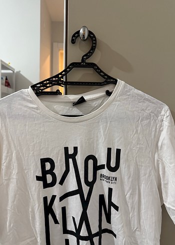 Beyaz Baskılı  Tişört - Görsel 2