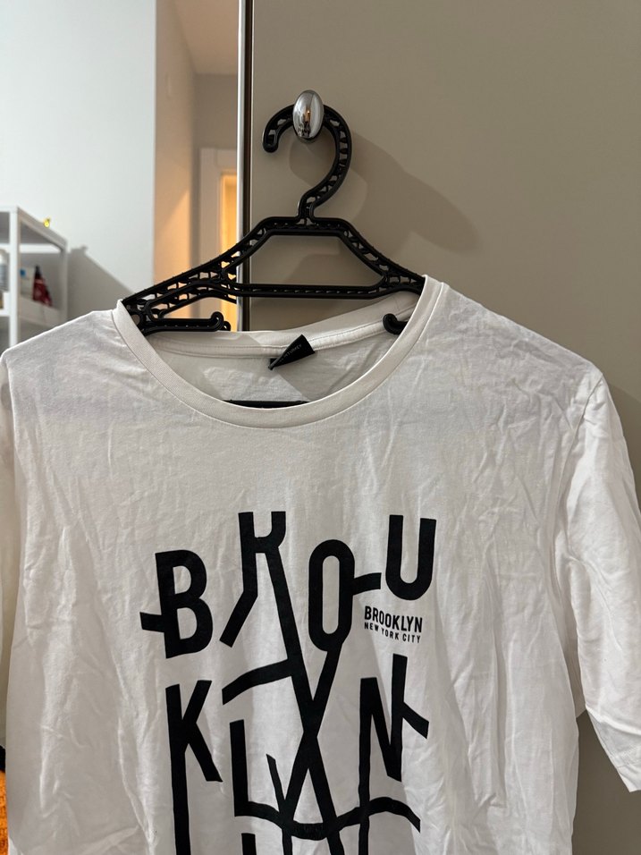 Beyaz Baskılı  Tişört - Görsel 2