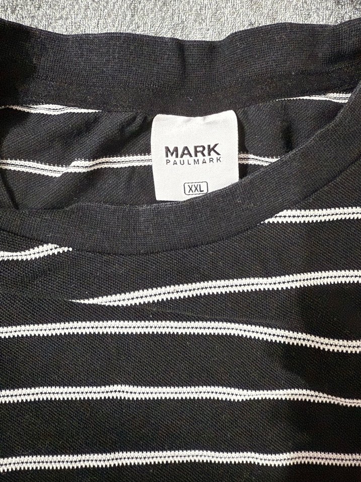 Erkek Siyah Çizgili Kısa Kollu Tişört - Görsel 2