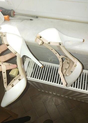 37 no zımbalı stiletto