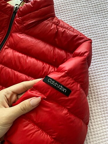 m Beden kırmızı Renk calvin klein erkek mont