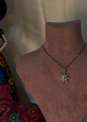 Çelik Altın Renkli Zincir Detaylı Ay Ve Güneş Kolye - Görsel 4