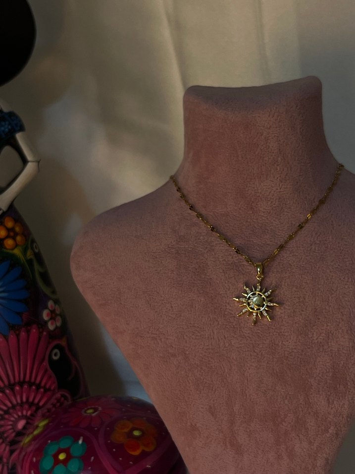 Çelik Altın Renkli Zincir Detaylı Ay Ve Güneş Kolye - Görsel 4