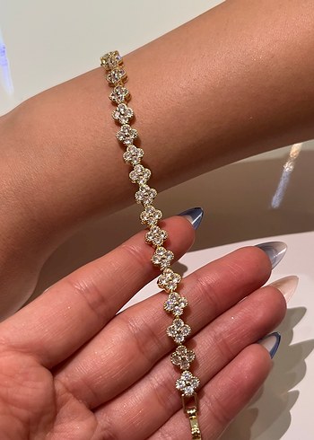 Çelik Gold Renkli Özel Yonca Bileklik - Görsel 2