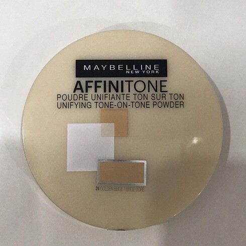 Maybelline pudra 24